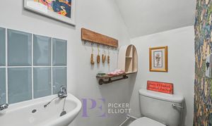 Mays Farm Drive, Stoney Stanton, LE9 photo