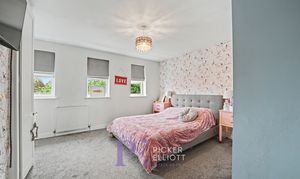 Mays Farm Drive, Stoney Stanton, LE9 photo