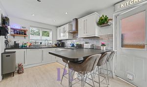 Mays Farm Drive, Stoney Stanton, LE9 photo