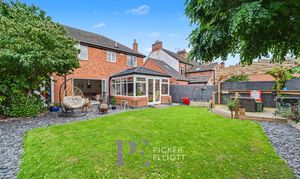 Mays Farm Drive, Stoney Stanton, LE9 photo