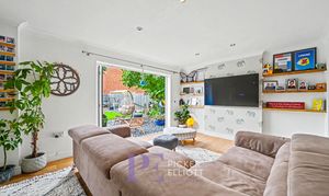 A photo of house for sale on Mays Farm Drive, Stoney Stanton, LE9 from Picker Elliott Hinckley