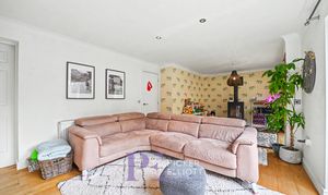 A photo of house for sale on Mays Farm Drive, Stoney Stanton, LE9 from Picker Elliott Hinckley
