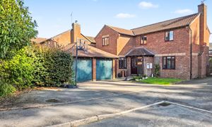 A photo of house for sale on Stoneley Road, Stoke Golding, CV13 from Picker Elliott Hinckley