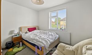 Linden Road, Hinckley, LE10 photo
