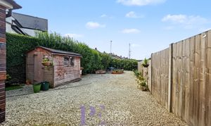 Linden Road, Hinckley, LE10 photo