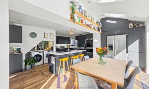 Stoneley Road, Stoke Golding, CV13 photo