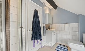 Chapel Lane, Sharnford, LE10 photo