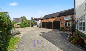 Chapel Lane, Sharnford, LE10 photo