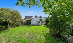 Chapel Lane, Sharnford, LE10 photo