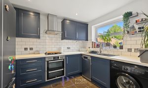 Percival Way, Groby, LE6 photo