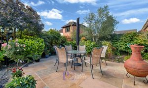 Wilemans Close, Earl Shilton, LE9 photo