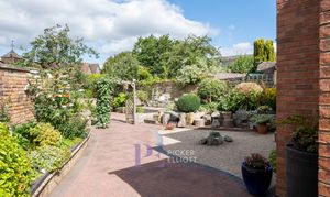 The Green, Dadlington, CV13 photo
