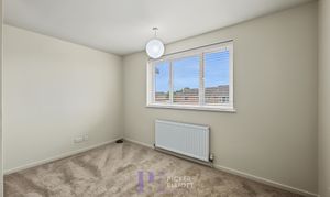 Bosworth Close, Hinckley, LE10 photo