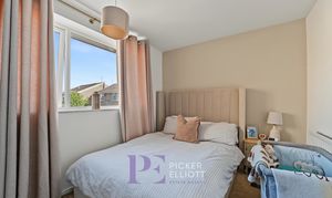Bosworth Close, Hinckley, LE10 photo