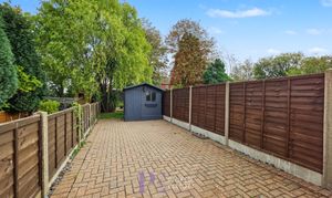 Hinckley Road, Burbage, LE10 photo