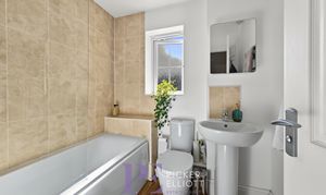 Olive Close, Burbage, LE10 photo