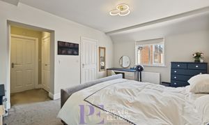 Olive Close, Burbage, LE10 photo