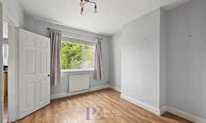 A photo of house for sale on School Hill, Nuneaton, CV10 from Picker Elliott Hinckley