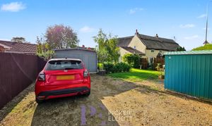 Leicester Road, Sapcote, LE9 photo