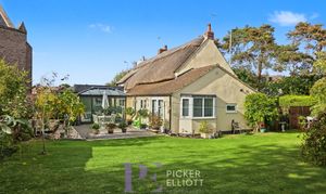 Leicester Road, Sapcote, LE9 photo