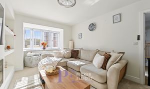 A photo of house for sale on Westfield Avenue, Earl Shilton, LE9 from Picker Elliott Hinckley