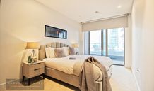 Park Drive, London, E14