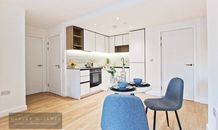 Beaufort Square, Fairbank House, NW9