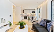 4 Jubilee Walk, London, WC1X