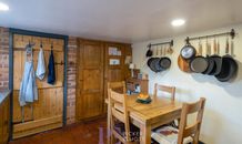 Wolds Lane, Wolvey, LE10 photo