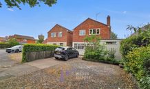Red Hall Drive, Barwell, LE9 photo