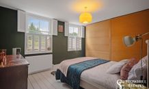 Principal bedroom
