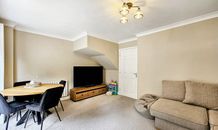 A photo of house for sale on Wellington Close, Burbage, LE10 from Picker Elliott Hinckley