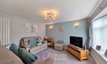 A photo of house for sale on Moray Close, Hinckley, LE10 from Picker Elliott Hinckley