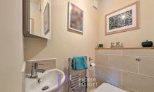 Whitemoors Close, Stoke Golding, CV13 photo
