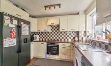 Zealand Close, Hinckley, LE10 photo