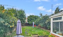 Zealand Close, Hinckley, LE10 photo