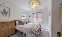 Notleyfield Close, Earl Shilton, LE9 photo