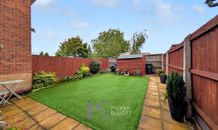 St. Francis Close, Hinckley, LE10 photo