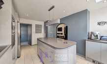 Roseway, Stoke Golding, CV13 photo