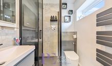 Roseway, Stoke Golding, CV13 photo