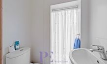 Tennyson Road, Hinckley, LE10 photo