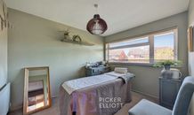 Tweedside Close, Hinckley, LE10 photo