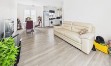 Image for property baabe890-7f7f-4538-83f9-23dbe9742098