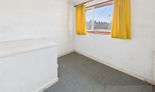 Image for property cee5bde5-bb58-45d7-8660-17dfafd762d5