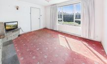 Image for property cee5bde5-bb58-45d7-8660-17dfafd762d5