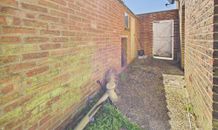 Image for property cee5bde5-bb58-45d7-8660-17dfafd762d5