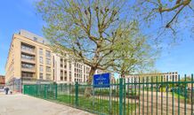 5 Wheatstone Gardens, London, W10