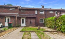Image for property edaedf9d-eb88-45a8-8d89-34fc37ba5fa6
