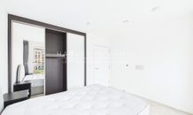 5 Wheatstone Gardens, London, W10