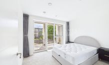 5 Wheatstone Gardens, London, W10